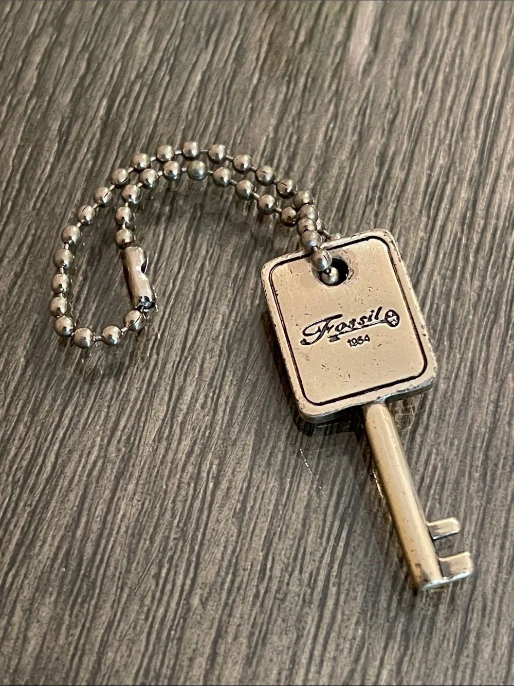 Fossil Brand Key Bag Charm on Ball Chain - Silver-tone